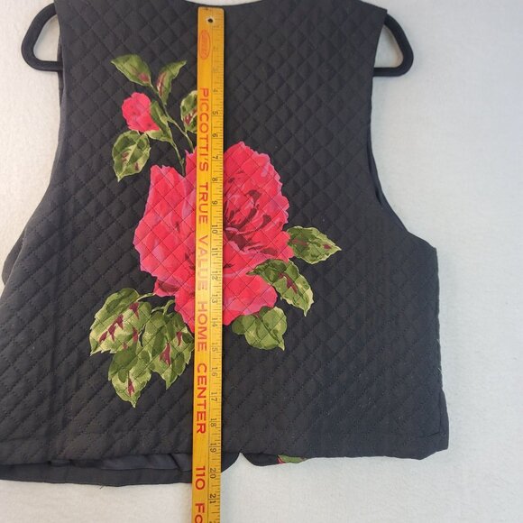 Quilted Floral Vest Size 12 Susan Bristol Winter Rose Black USA Button Deadstock - Picture 9 of 9